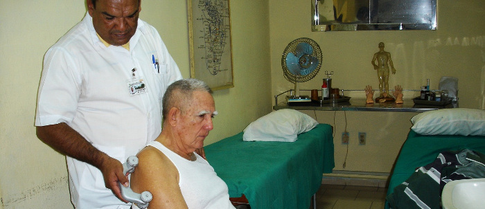 Evaluación externa de Acreditación en dos especialidades médicas