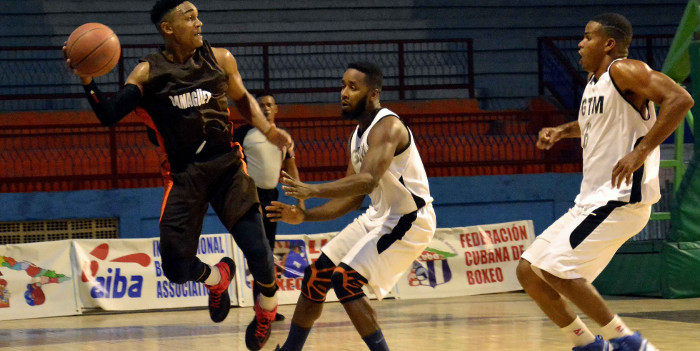 Camagüey estrena la casilla de victorias en la Liga Superior (+Fotos)