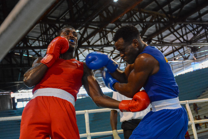 Más puños camagüeyanos a Europa