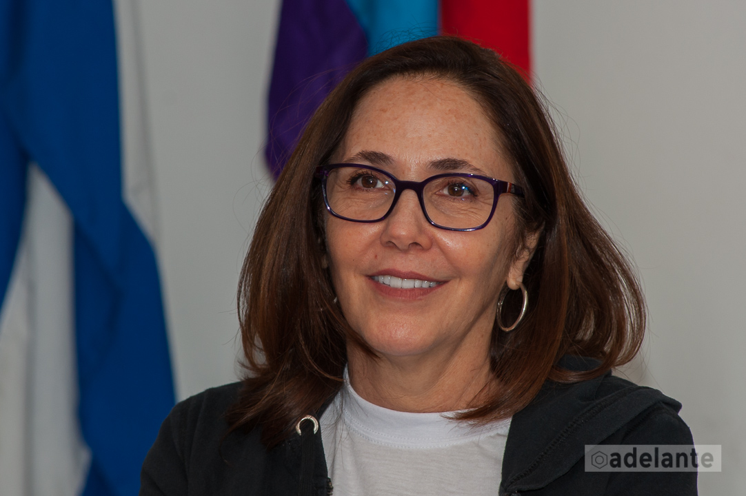  “Hemos dicho no a la homofobia y sí al respeto. Hemos celebrado la nueva Constitución y los 500 años de nuestra capital. Hemos condenado la Ley Helms-Burton y el bloqueo...”, destacó de esta edición, en diálogo con Adelante, Mariela Castro Espín, directora del Centro Nacional de Educación Sexual. Dijo además que en esta oportunidad, tanto en La Habana como en Camagüey, ha habido más espacios académicos que en otros años.