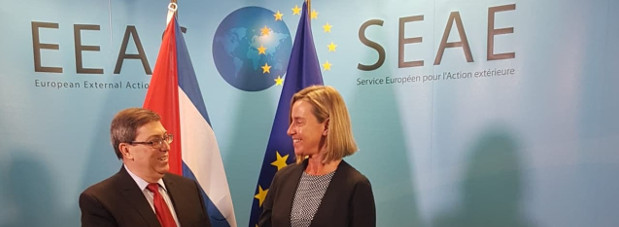 Canciller cubano se reúne con Federica Mogherini