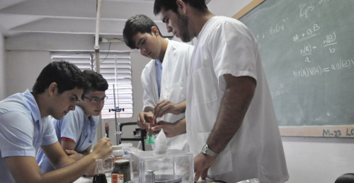 Perfeccionamiento de la educación cubana se extiende a preuniversitarios