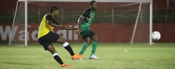 Coroneaux y Nápoles mudan sus goles a Antigua y Barbuda