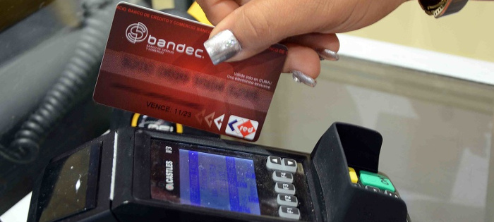 Tienda camagüeyana lista para vender en divisas