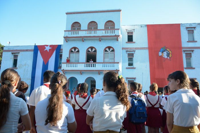 Celebran 60 años de la Ciudad Escolar