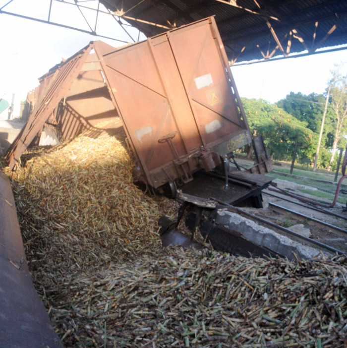 Zafra y economía en agenda partidista