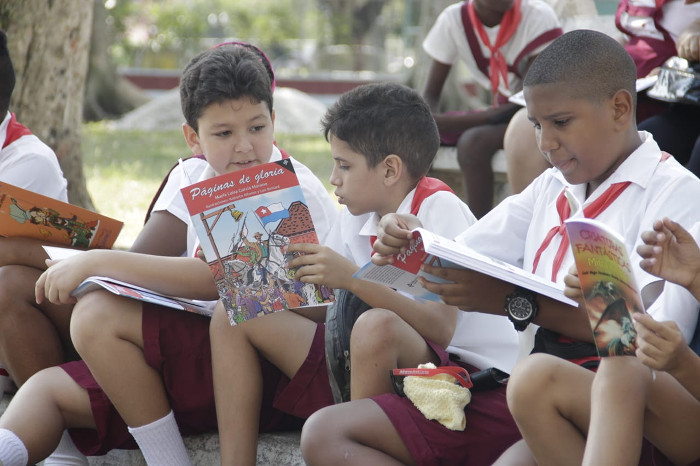A la cultura, como un “fino” cultivo