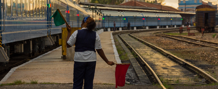 Restablecen parcialmente transportación nacional de pasajeros