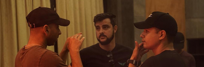 Juan Carlos Tavío: Rojo para contar diferente