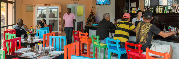 Establecen precios topados en cafeterías y paladares
