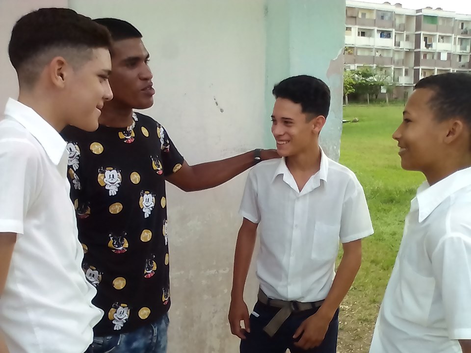  Licenciado en Marxismo, Leninismo e Historia. Profesor de Cultura Política de 1er y 3er año en la Escuela Provincial Pedagógica Nicolás Guillén Batista.