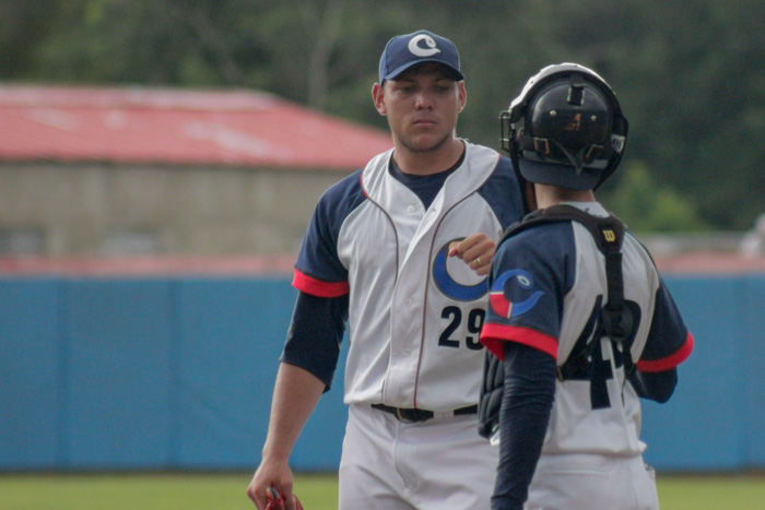 Fotos: Alejandro Rodríguez Leiva/Adelante Toros dividen y vencen la primera etapa