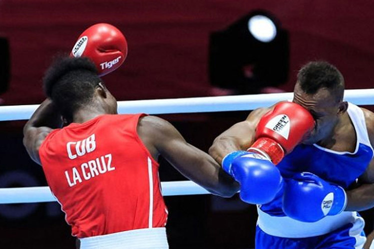  Sorprende derrota de camagüeyano  La Cruz en mundial de Boxeo