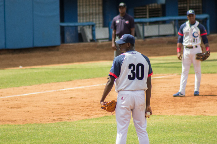 Serie Nacional de Béisbol: Toros de la Llanura contra Leñadores