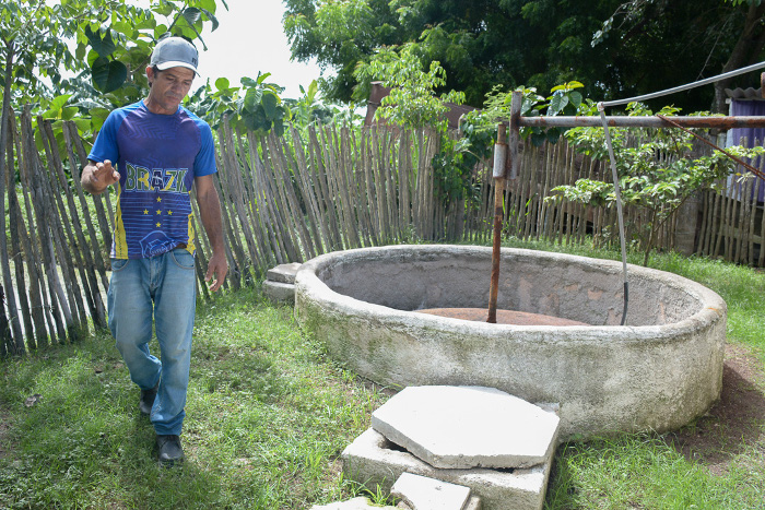 El emplazamiento de biogás de Alexei Medina López, de Sibanicú. Foto: Alejandro Rodríguez Leyva/Adelante Funcionan en Camagüey emplazamientos con 65 biodigestores