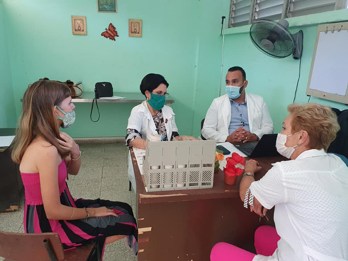 Fotos: Tomadas del perfil de Liliana Bacallao González strenó Camagüey consultas multidisciplinarias para celíacos