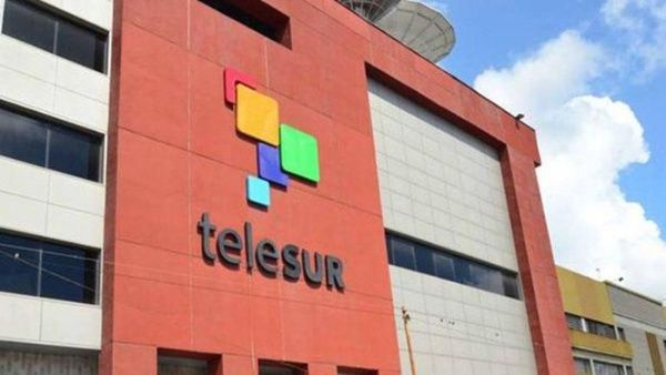 Imagen: Tomada de telesur.net Condenan periodistas cubanos presiones contra Telesur (+Tuit)