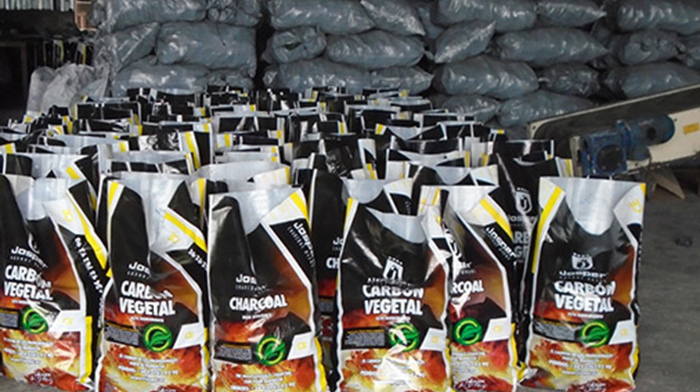 Foto: Tomada de acn.cu Más de diez millones de dólares por exportación de carbón en Camagüey