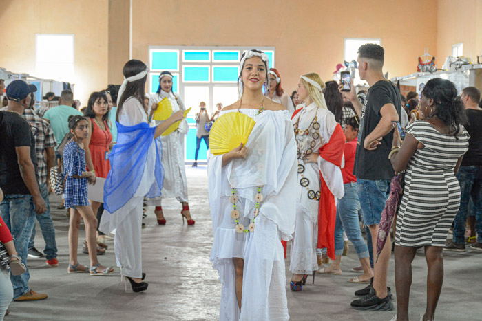 Diseños D’Leyva en 500+ (+Fotos)  