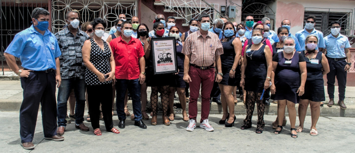 Vanguardia nacional trabajadores de construcciones eléctricas