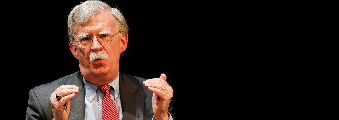 Libro de Bolton con posible información explosiva preocupa a Trump