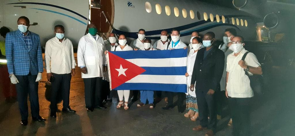 Camagüeyano enfrenta la COVID-19 en Togo
