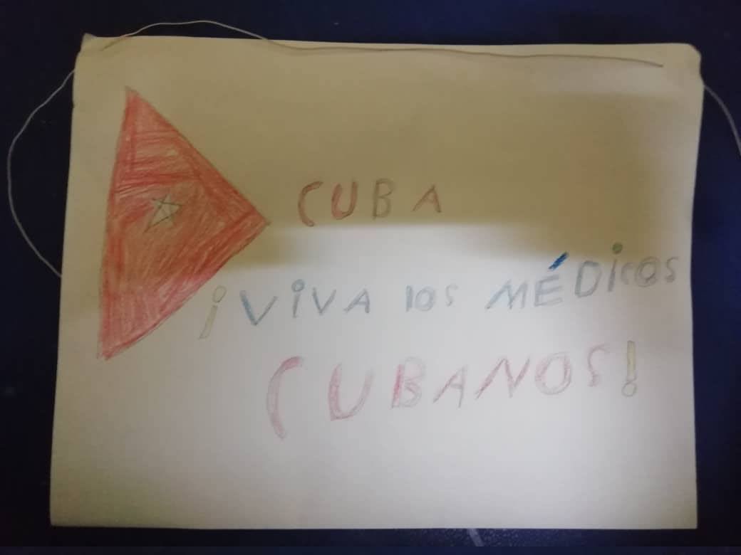 Uno de los dibujos que su hijo Pedrito le envía vía Internet.