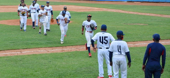 Toros en Serie 60: Informe de media rueda
