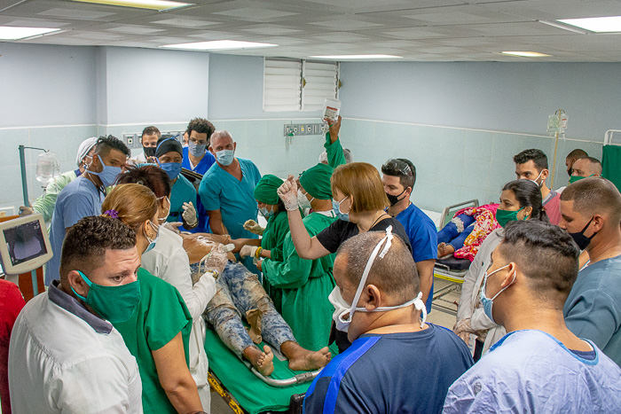 Deja 44 lesionados accidente de tránsito en Sibanicú