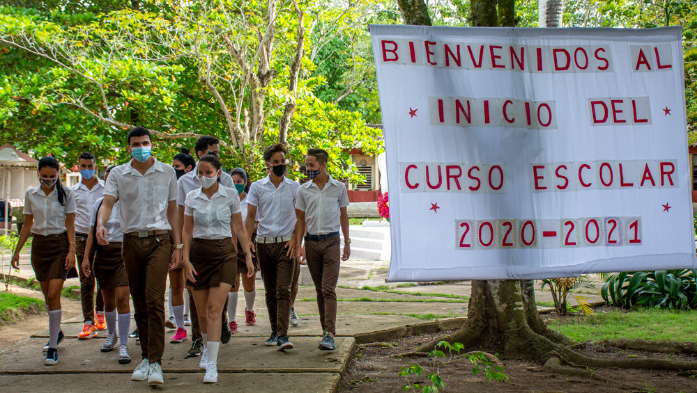 Timbres de noviembre anuncian inicio de curso en Camagüey