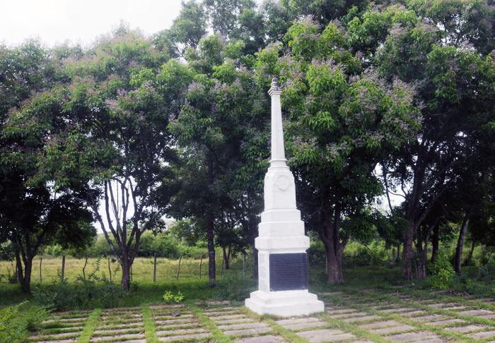Monumento en Las Clavellinas.Foto: Orlando Durán Hernández /Adelante