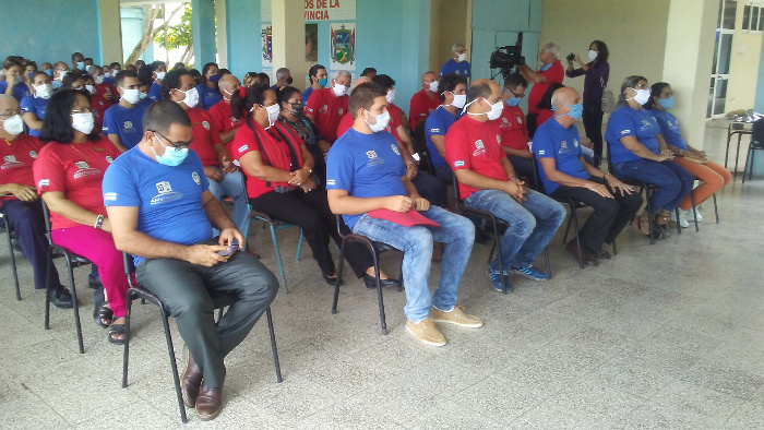 Pintada de pueblo, celebra Universidad de Camagüey 53 años de fundada