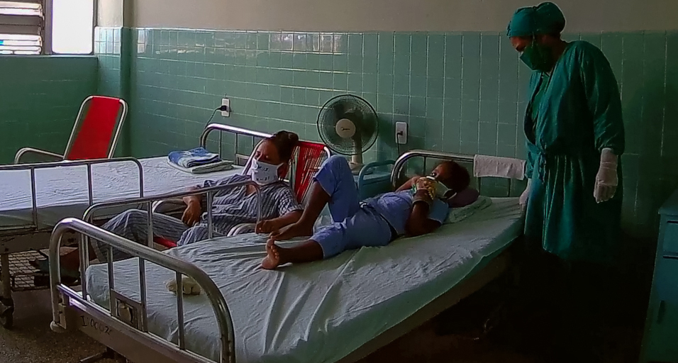 COVID-19: un hospital que se multiplica