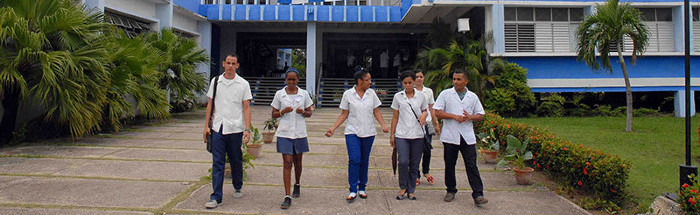 Universidad Médica ajusta con éxito calendario docente