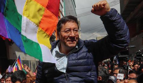 Candidato del MAS sigue campaña pese provocaciones en Bolivia