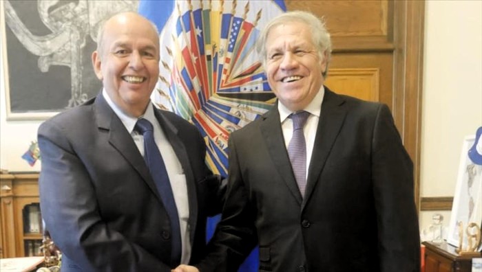 Encuentro entre el ministro interino del gobierno golpista de Bolivia, Arturo Murillo, y el secretario general de la OEA, Luis Almagro, para conversar sobre la situación del país andino y los próximos comicios. Foto: Tomada de aa.com.tr La OEA manipula política interna boliviana
