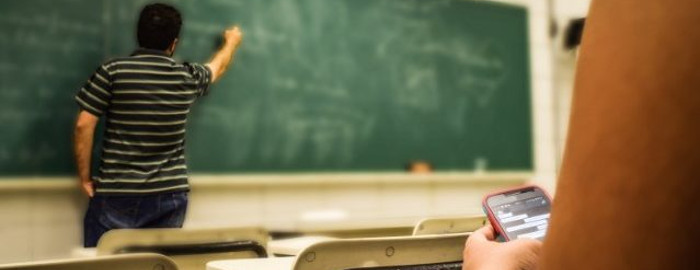 Bajo estrictas medidas el curso continúa en la Educación Superior