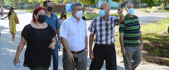 Universitarios regresarán pronto a sus predios, aseguran a Viceprimer ministro cubano
