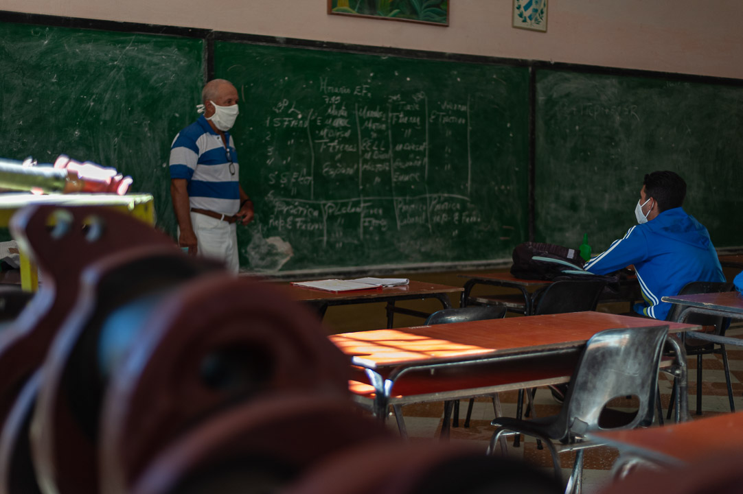 Reanudan curso escolar este cuatro de octubre de forma escalonada