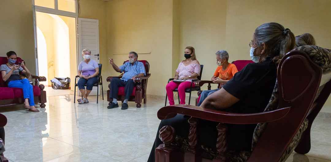 Consagrados al Partido, que es decir a Cuba