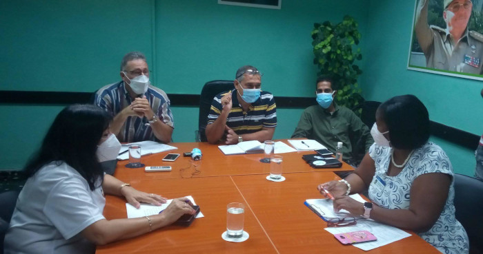 Cecmed audita ensayo clínico Ismaelillo en Camagüey 