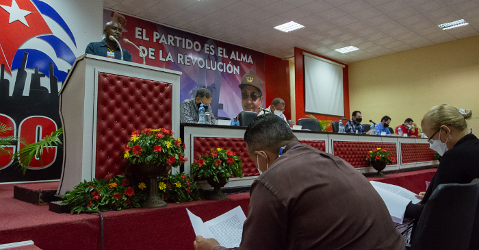 Militantes del distrito Mella confían en fortaleza del Partido