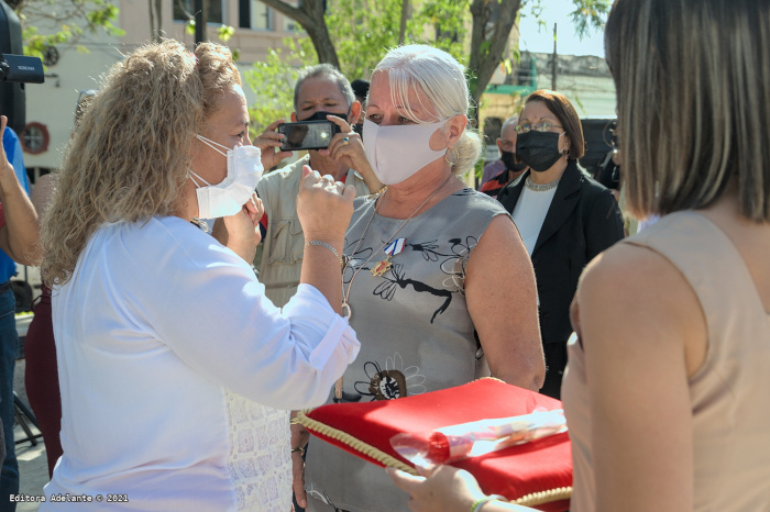 Fotos: Yoel Benítez/ Adelante Reconocen a educadores camagüeyanos