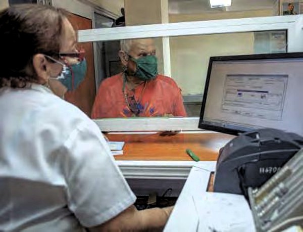 Bancos camagüeyanos refuerzan medidas por la COVID-19