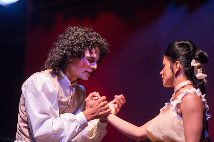 Un Villanueva que nos habla en la distancia