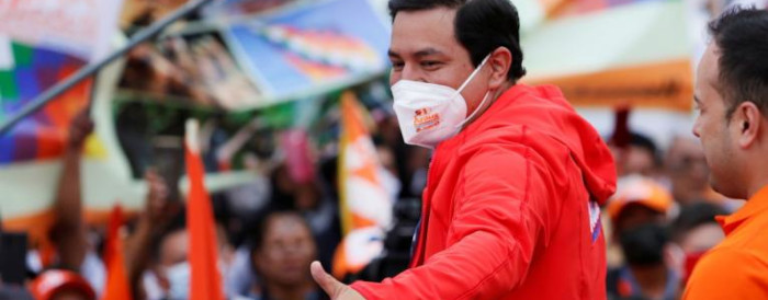 Expectativa en Ecuador mientras sigue recuento de votos electorales
