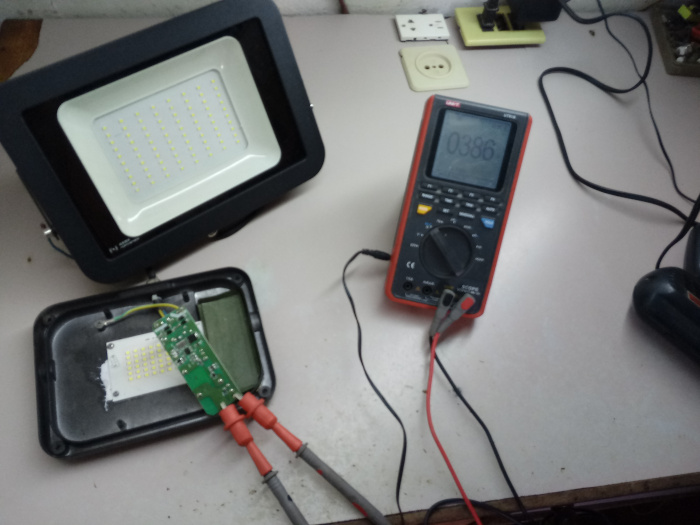 Proyecto para fabricar y reparar lámparas Led