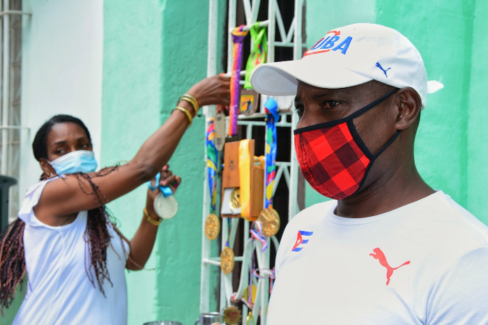 Rose Mary y su prolongada ausencia en casa