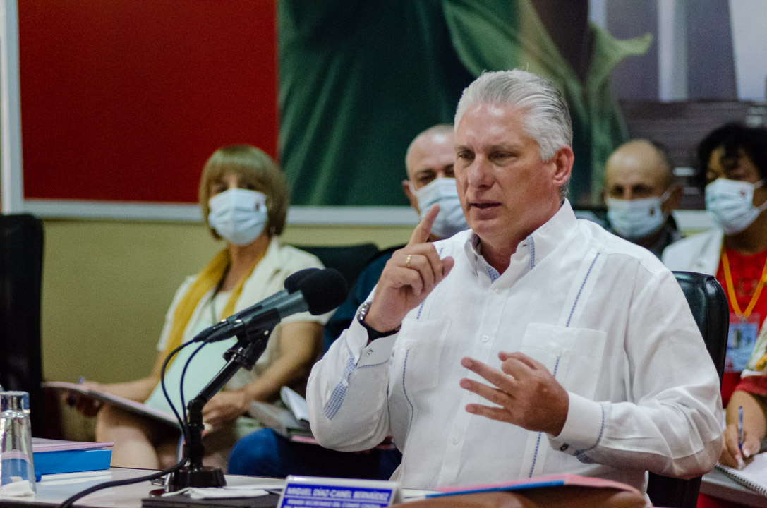 Miguel Díaz-Canel Bermúdez, primer secretario del Comité Central del Partido Comunista de Cuba presidió la Asamblea.