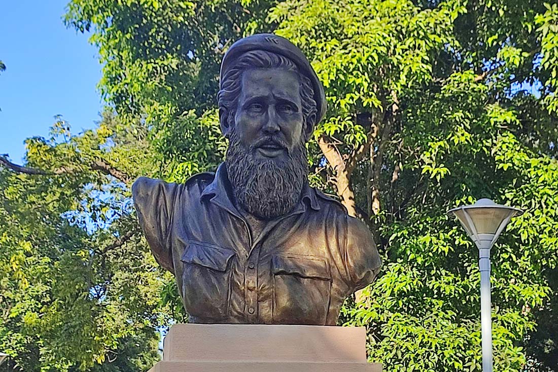 Suárez Gayol en bronce y alma
